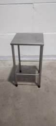 s/s table